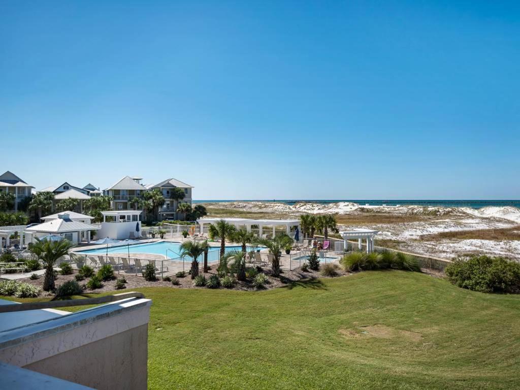 Magnolia House At Destin Pointe II Apartment Room photo